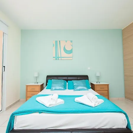 Apartment 064