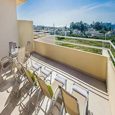 Apartment 064